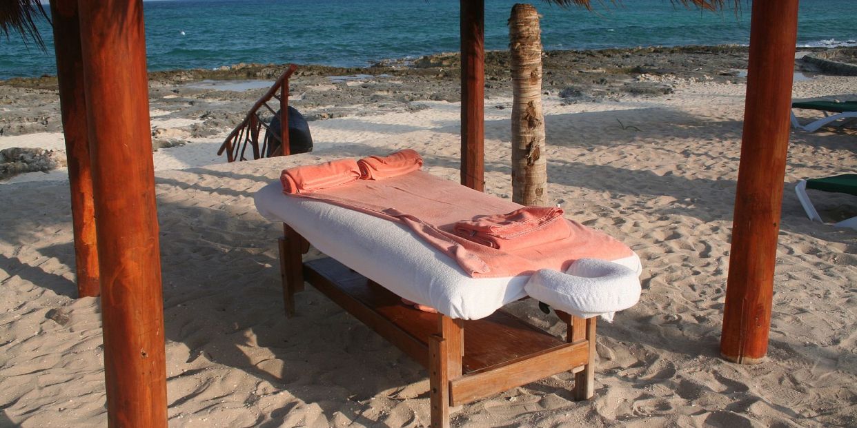 Do not accept non -professional masseuse services